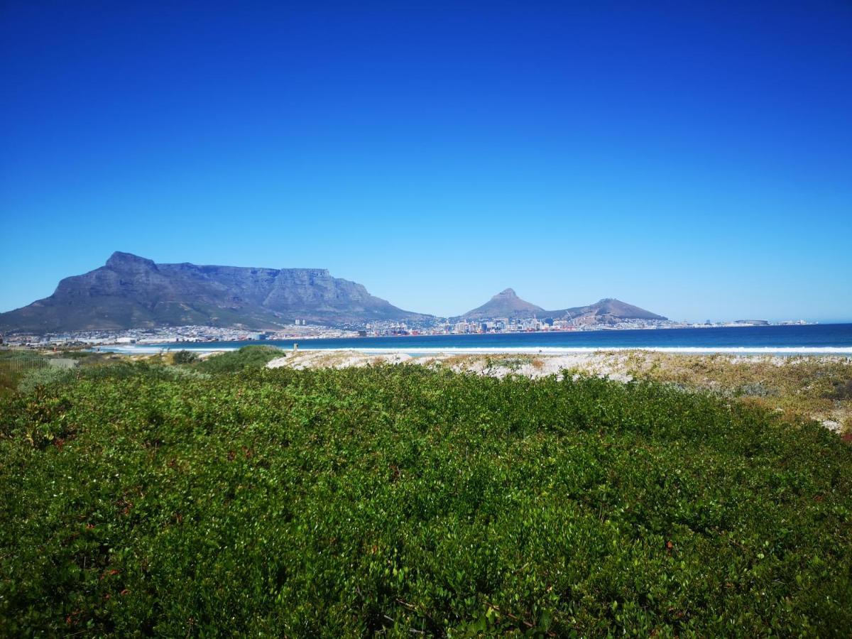Cape Town Family Beachfront Apartment Leisure Bay Exterior photo