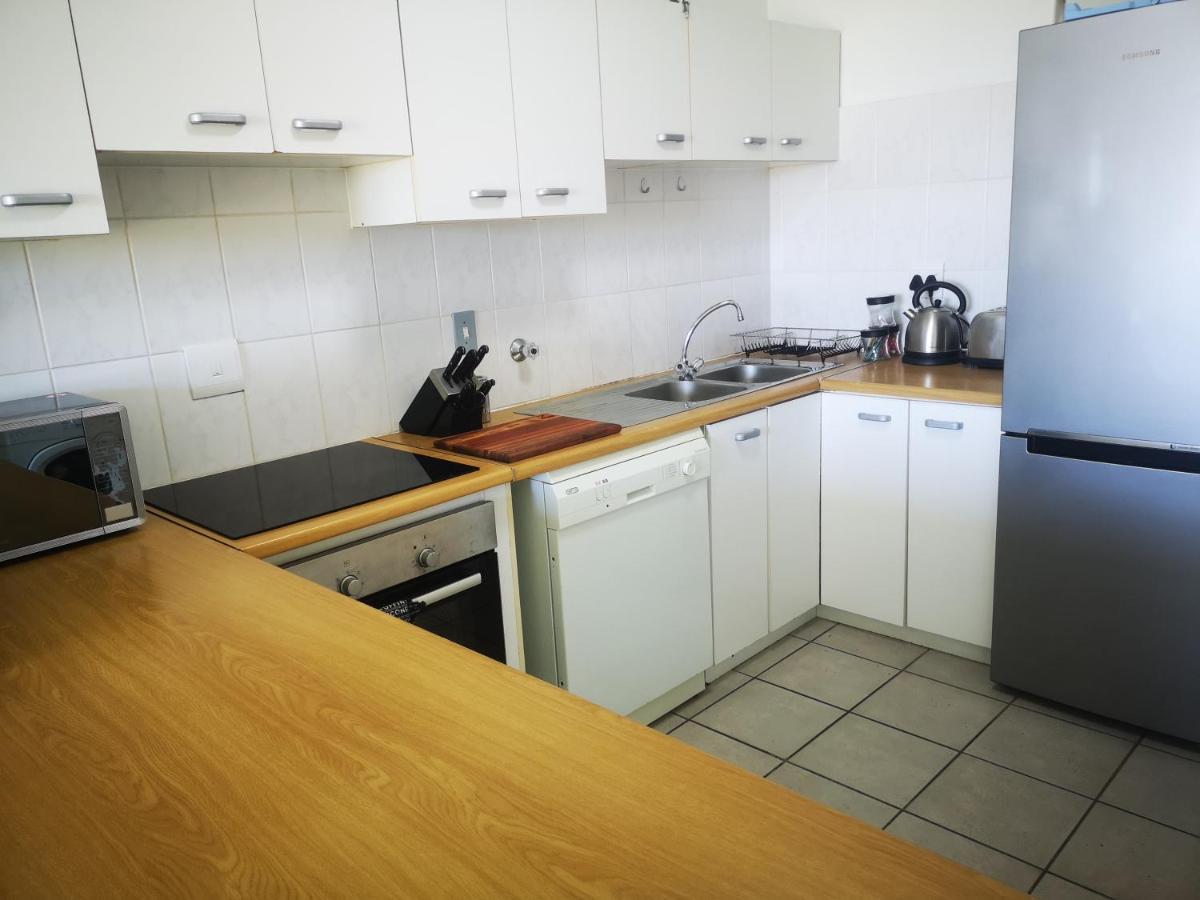 Cape Town Family Beachfront Apartment Leisure Bay Exterior photo